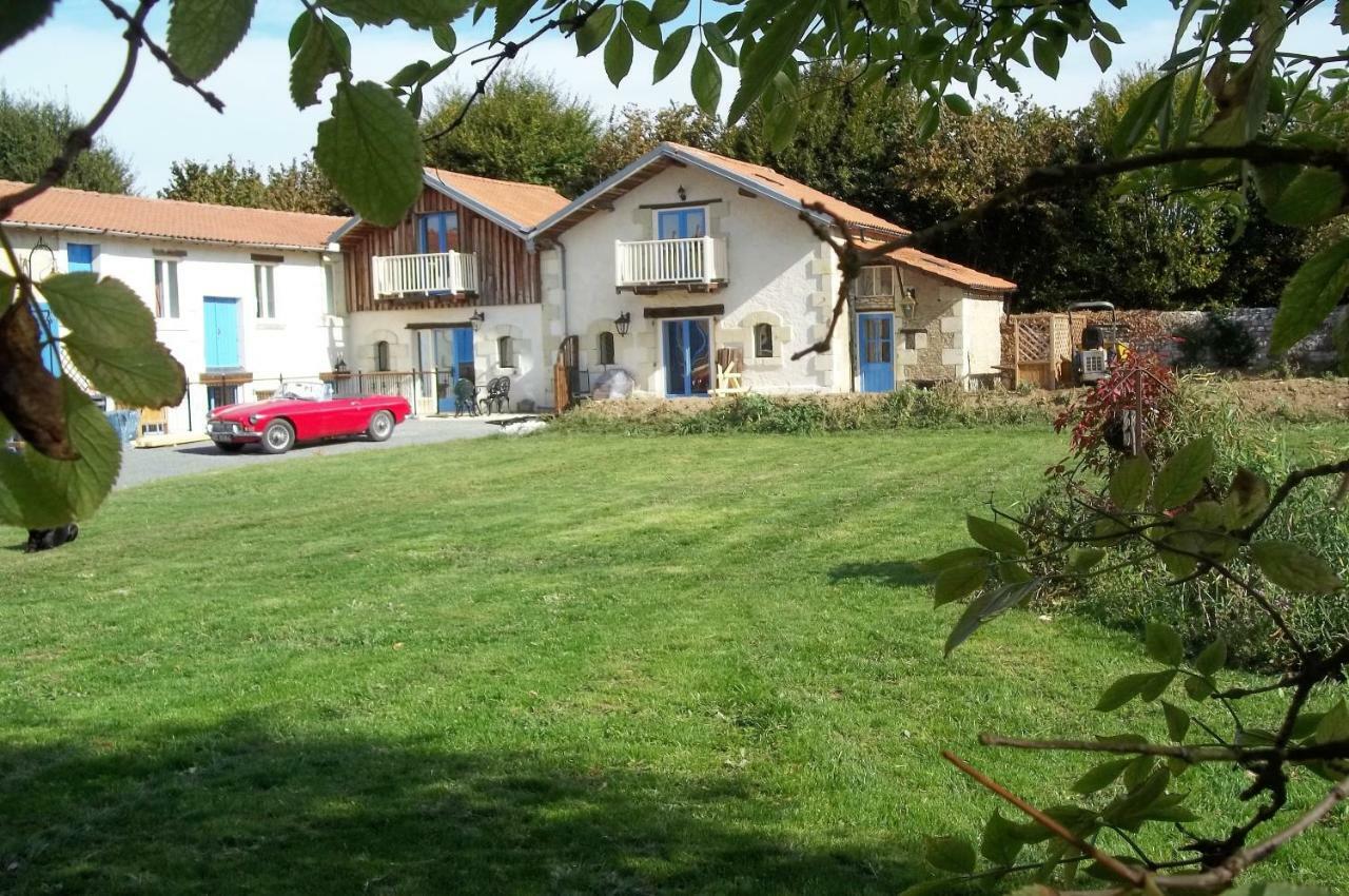 Number 5 Holiday home Arcay (Vienne)