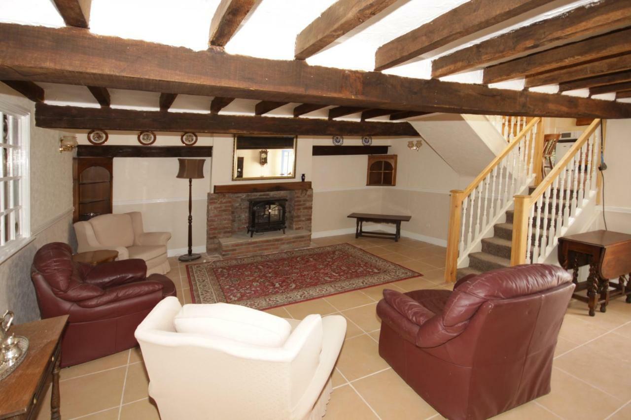 Number 5 Holiday home Arcay (Vienne)